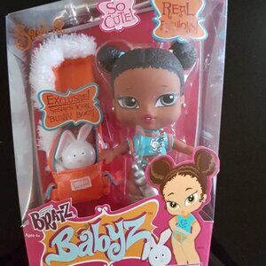NEW Bratz Babyz Sasha & Bunny Boo New in Package Real Fashions